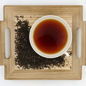 Blatt-Tee mit viel Kraft, ergiebige Tasse, Golden-Tippy, second flush, sehr gute Qualität Dosierung: 13g/Liter Ziehzeit: 4 Minuten