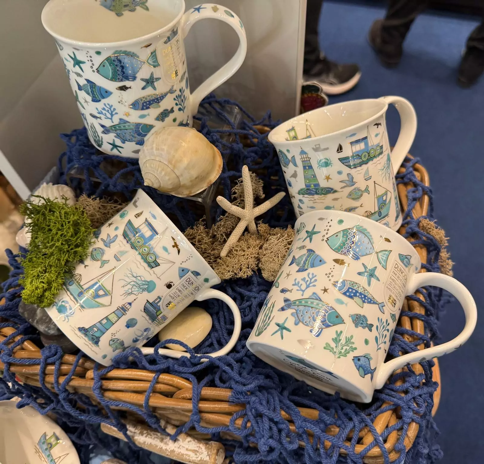 DUNOON Fine Bone China Tasse / Becher - BUTE - GOLD COAST - FISCHE