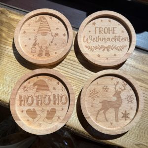Glas Untersetzer aus Buchen Holz - Weihnachten